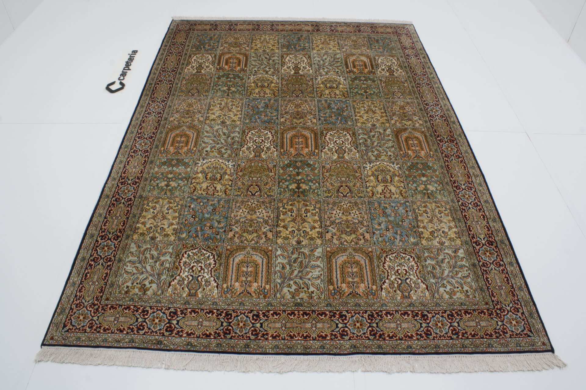 Kashmir Silk Royal