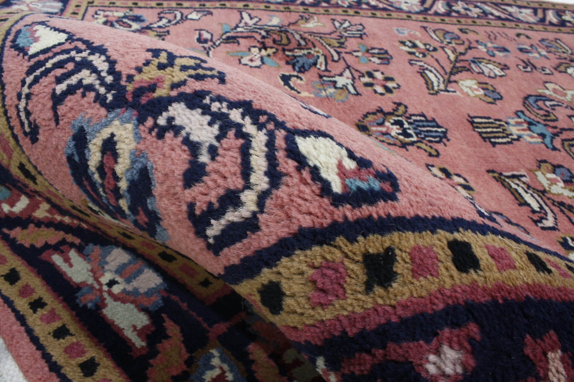 Bidjar Exclusive