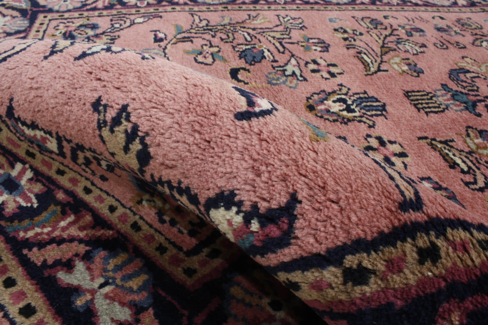 Bidjar Exclusive
