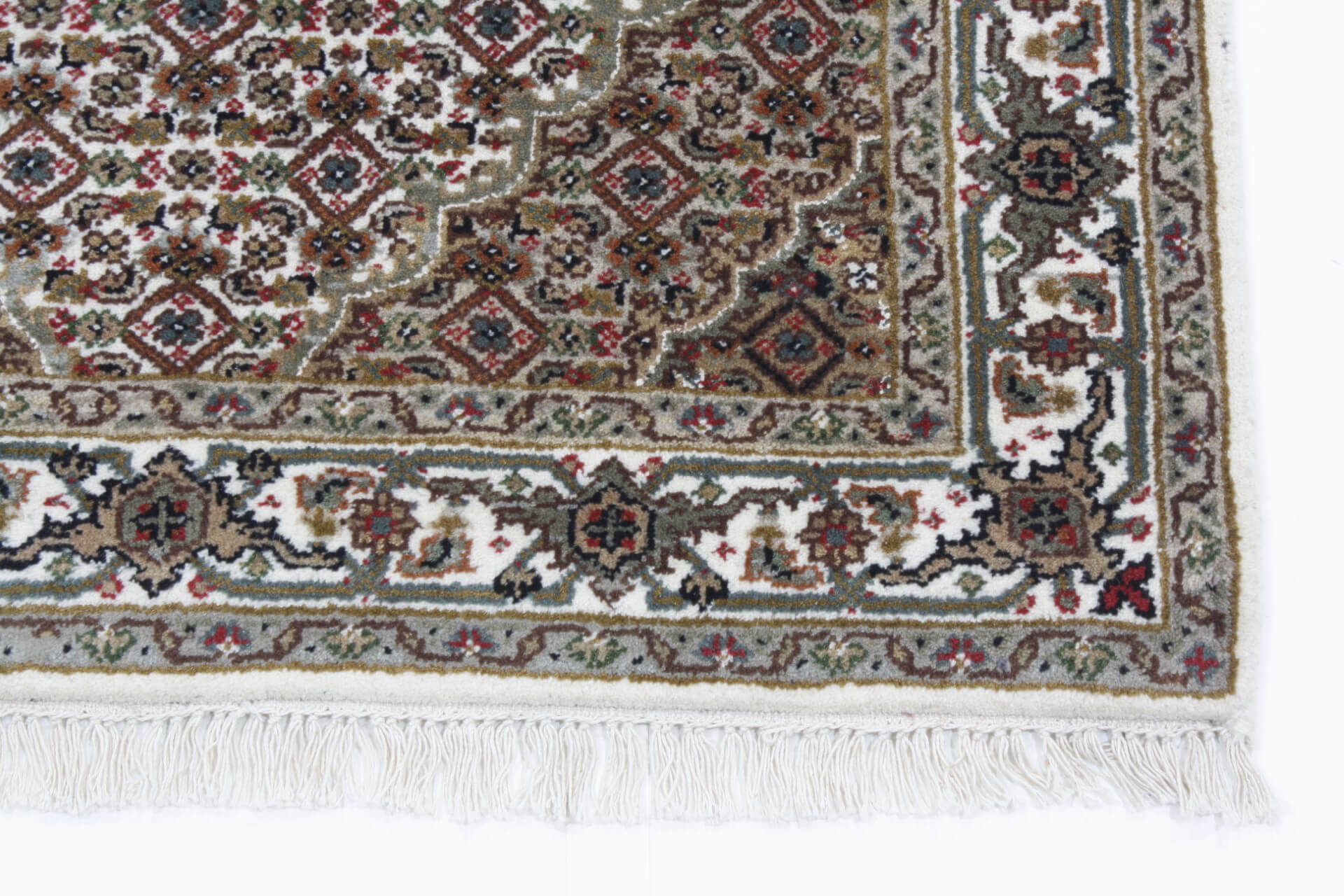 Tabriz Premium
