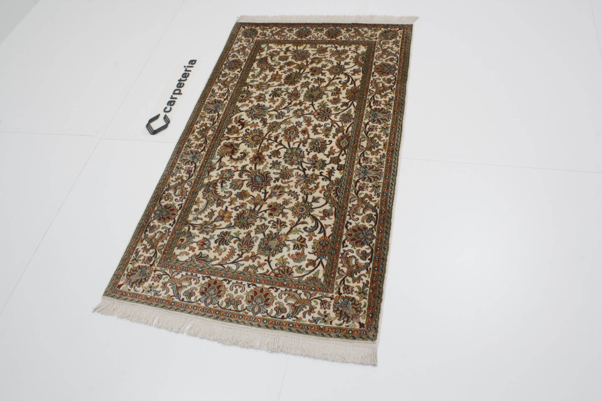 Kashmir Silk Exclusive