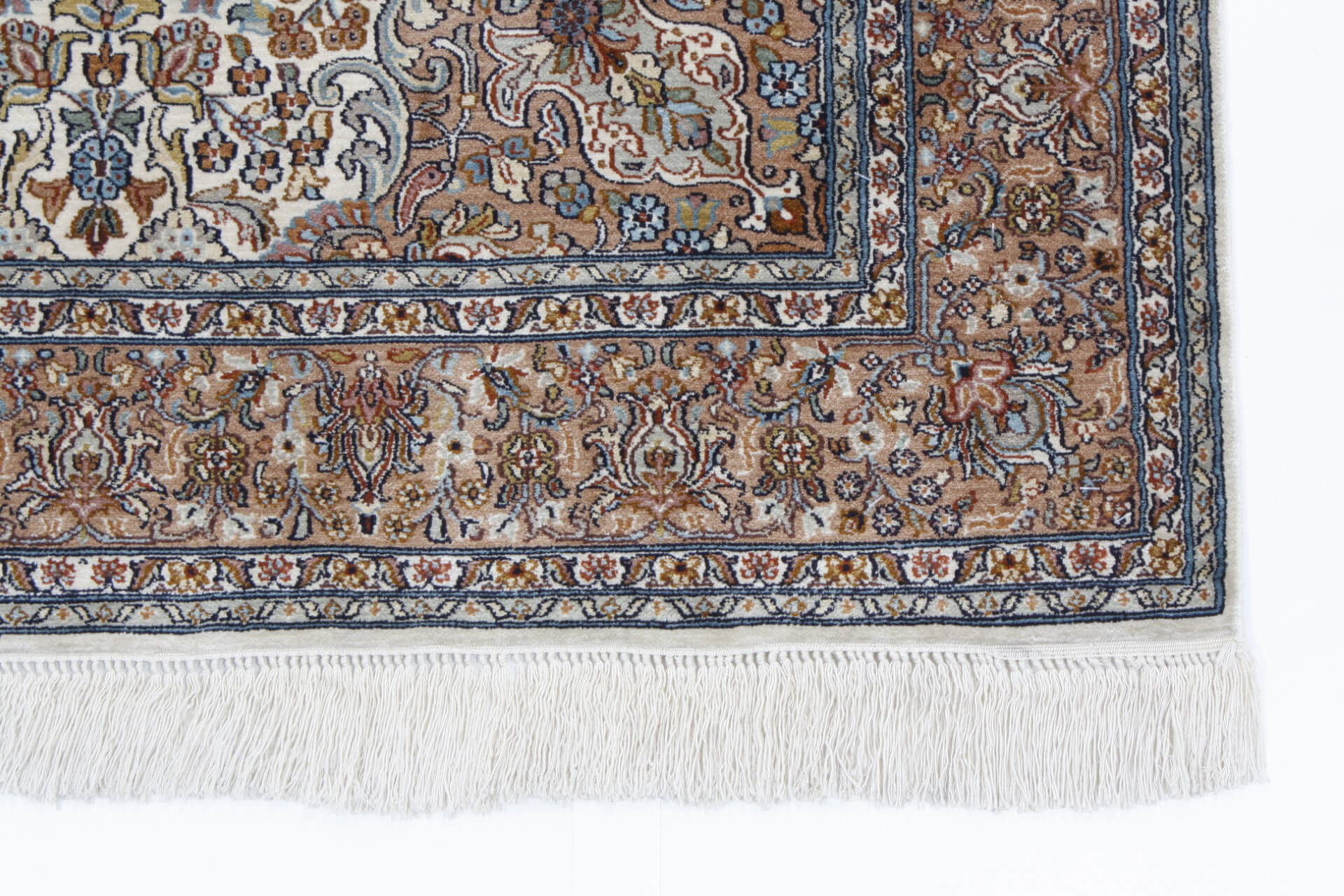 Kashmir Silk Royal