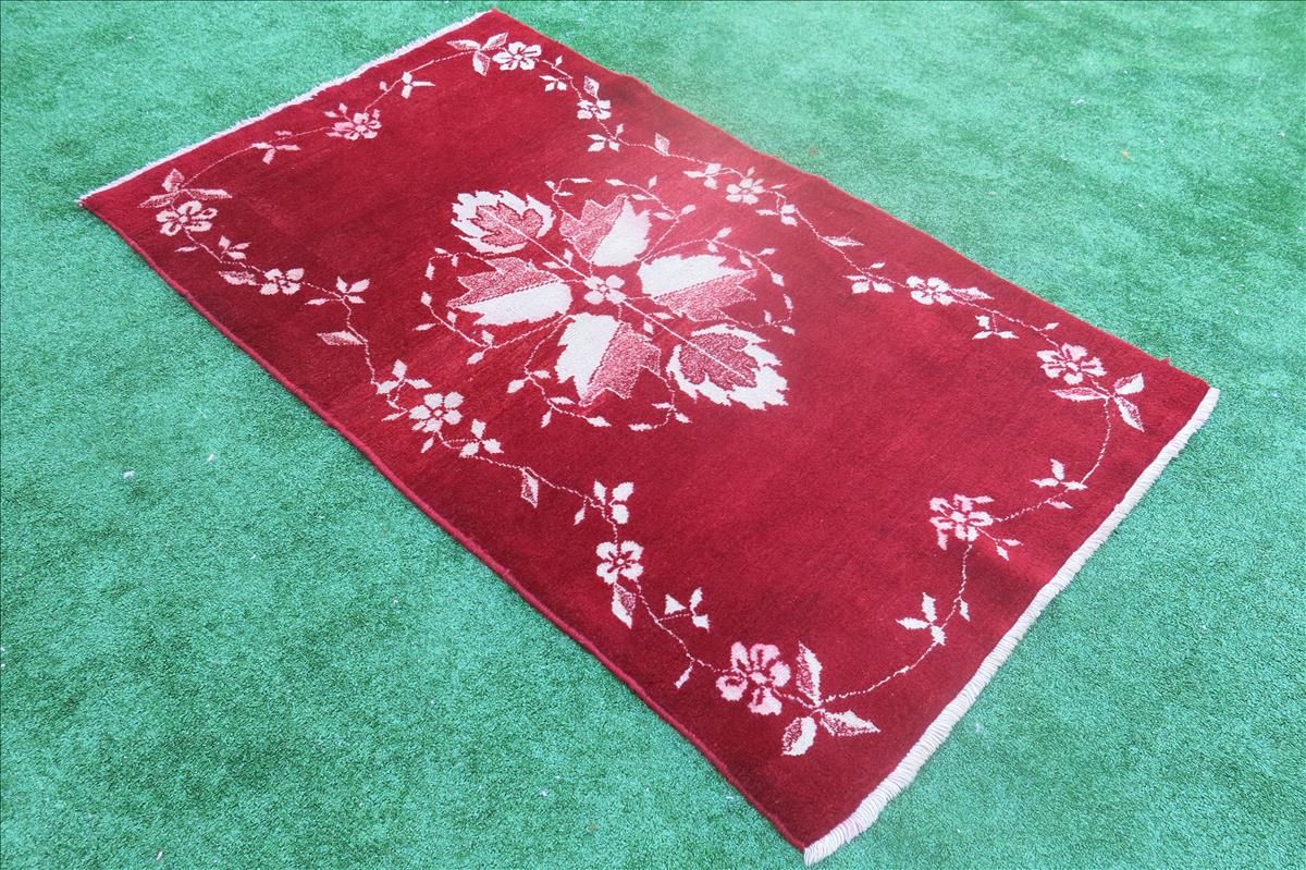 Modern rug Modern