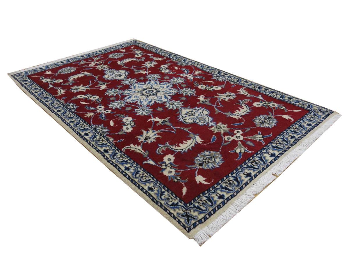 Oriental rug Nain Cavir