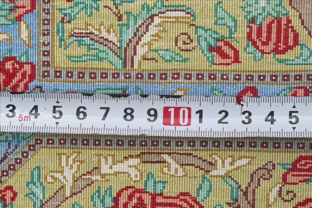 Oriental rug Ghom Silk Royal