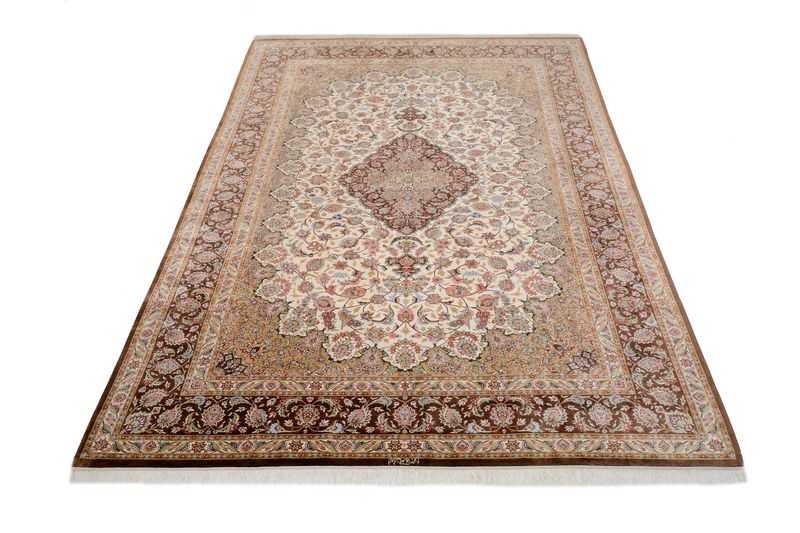 Persian rug Ghom Silk Royal