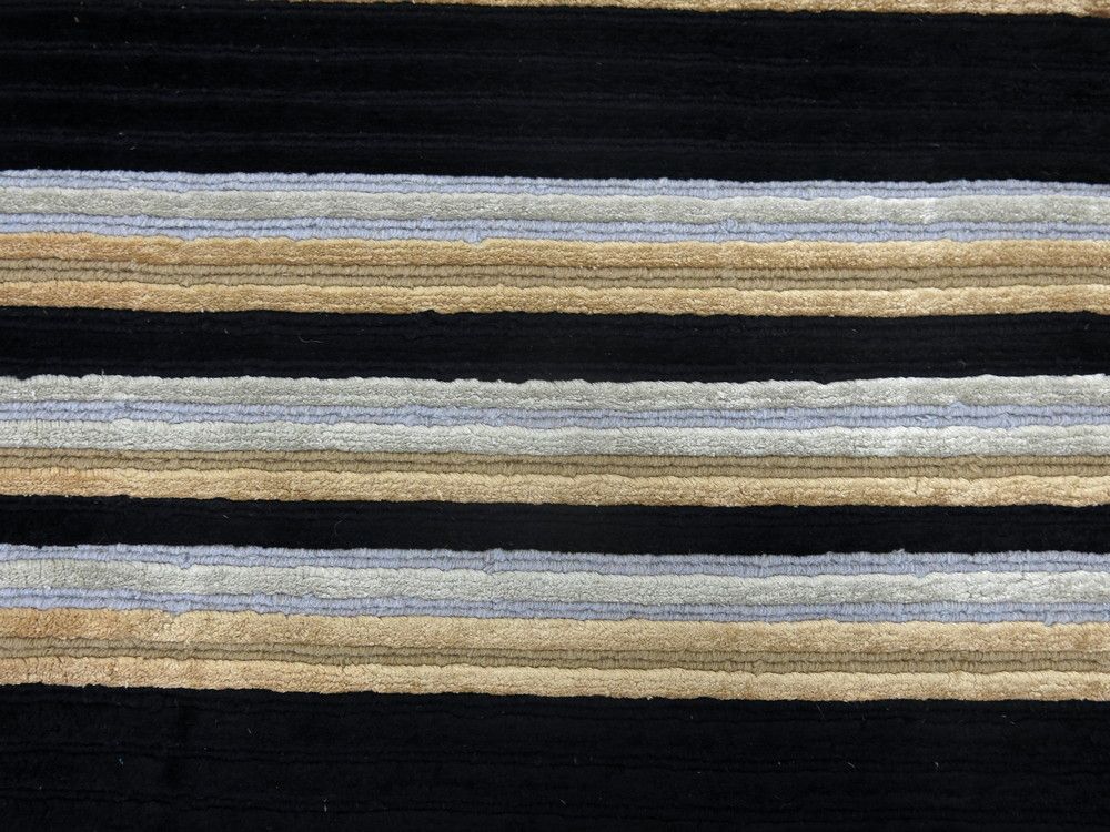Modern rug Nepal Super