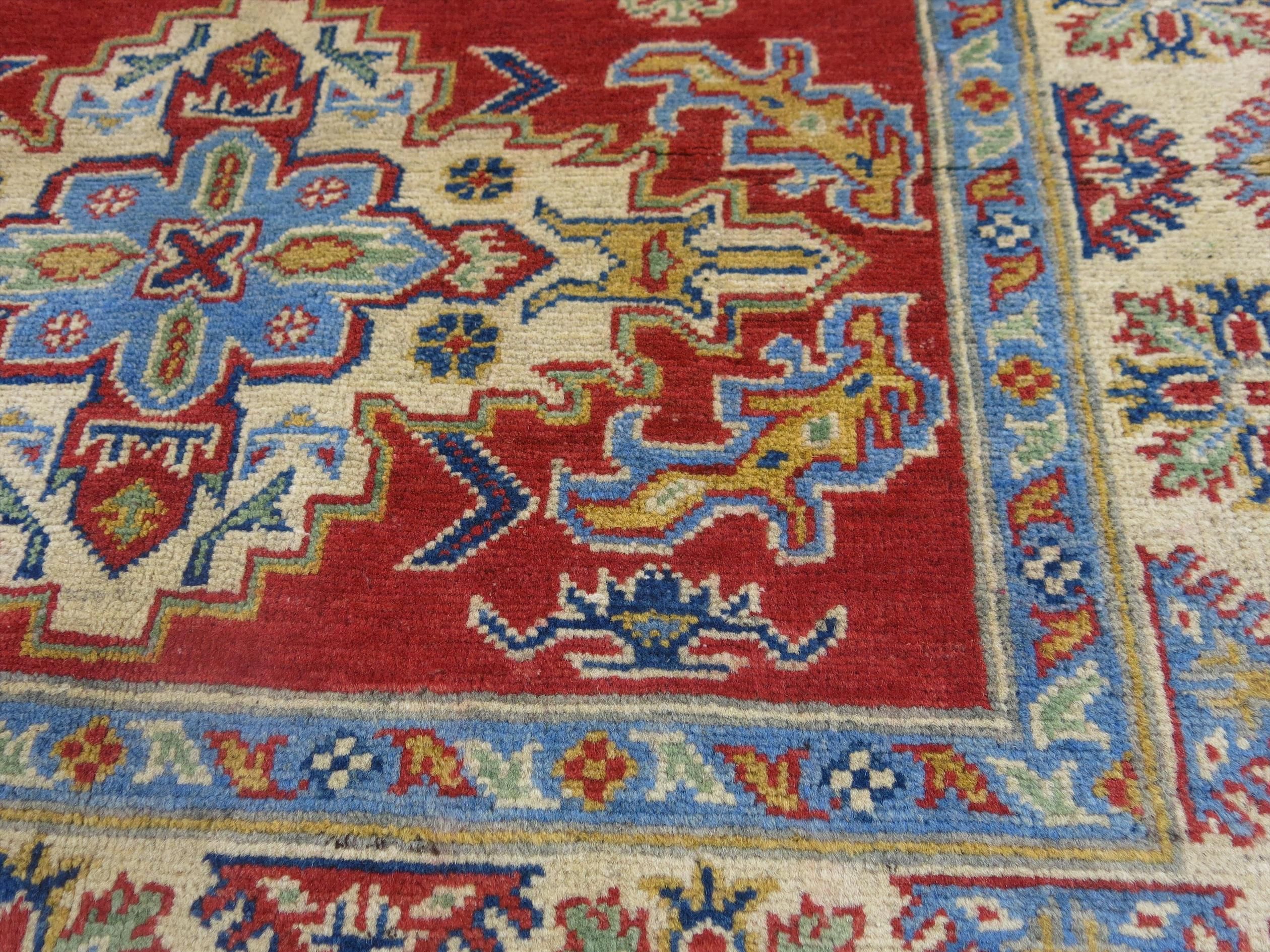 Oriental rug Kazak