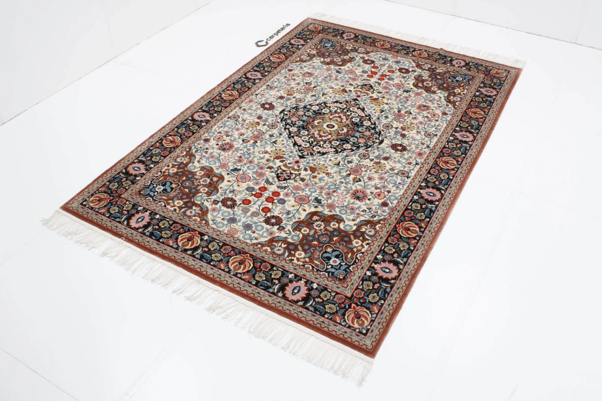 Hereke Silk