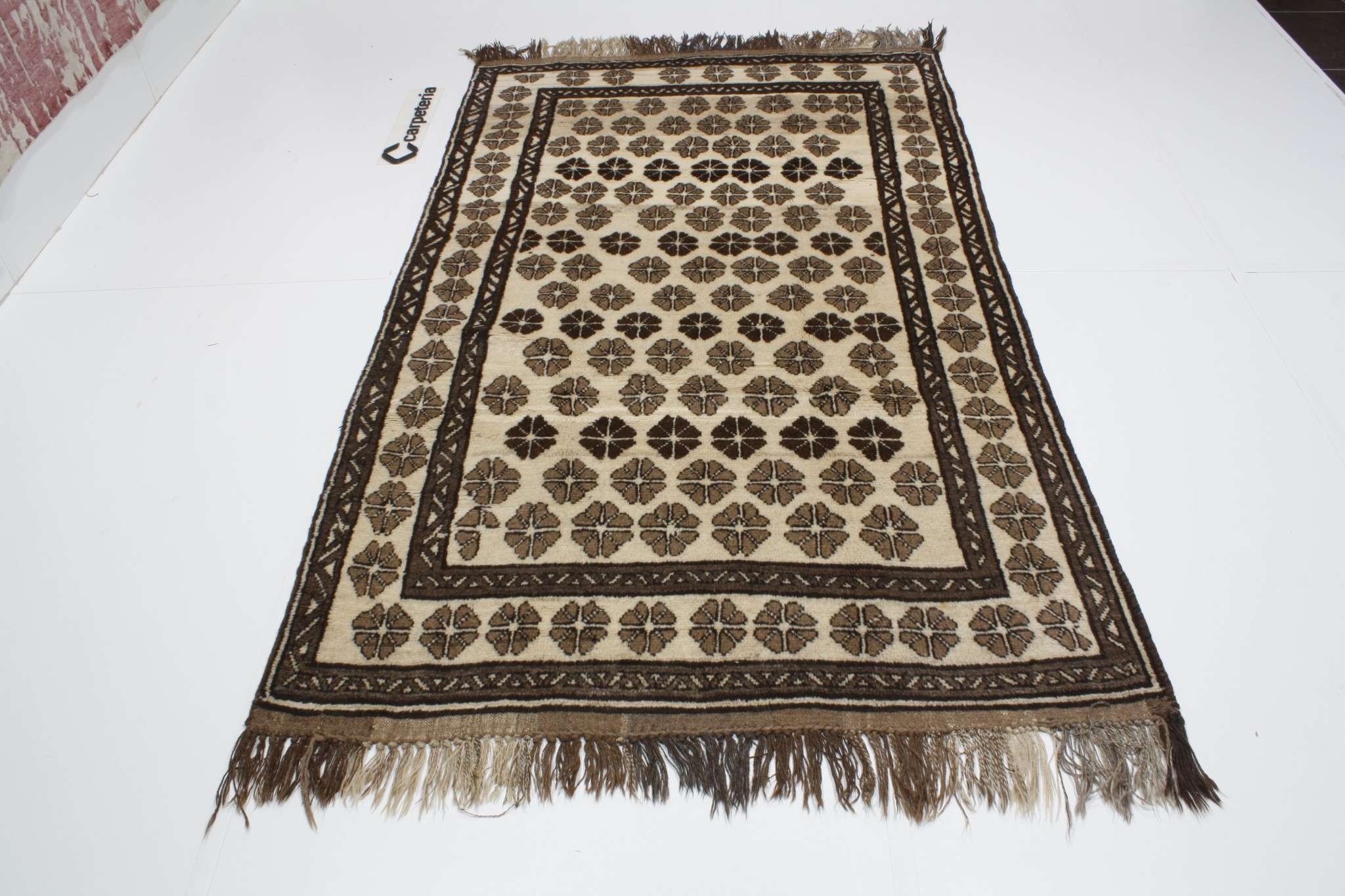 Taimani Semi-antik