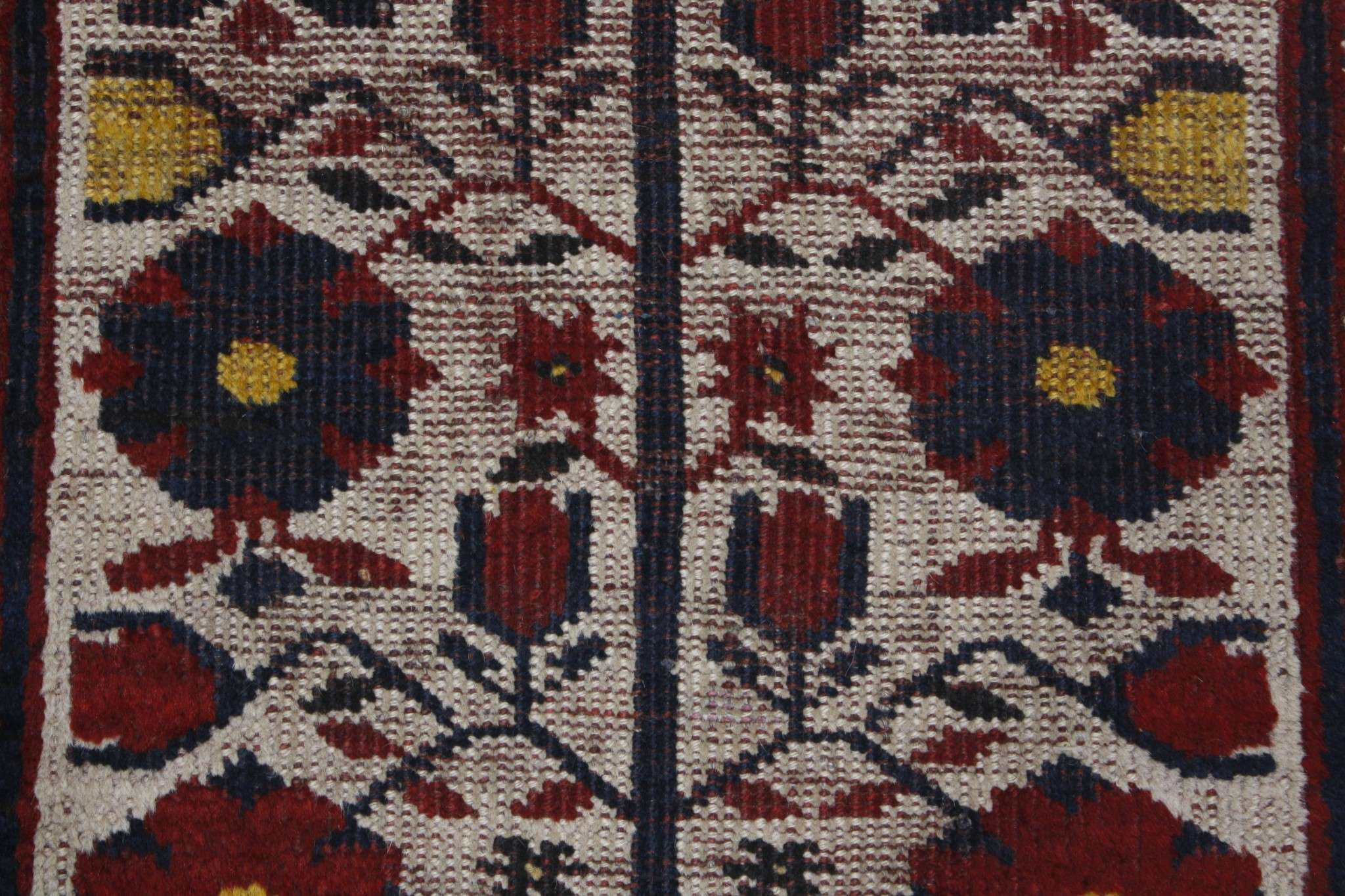Taimani Jaynamaz Semi-antik