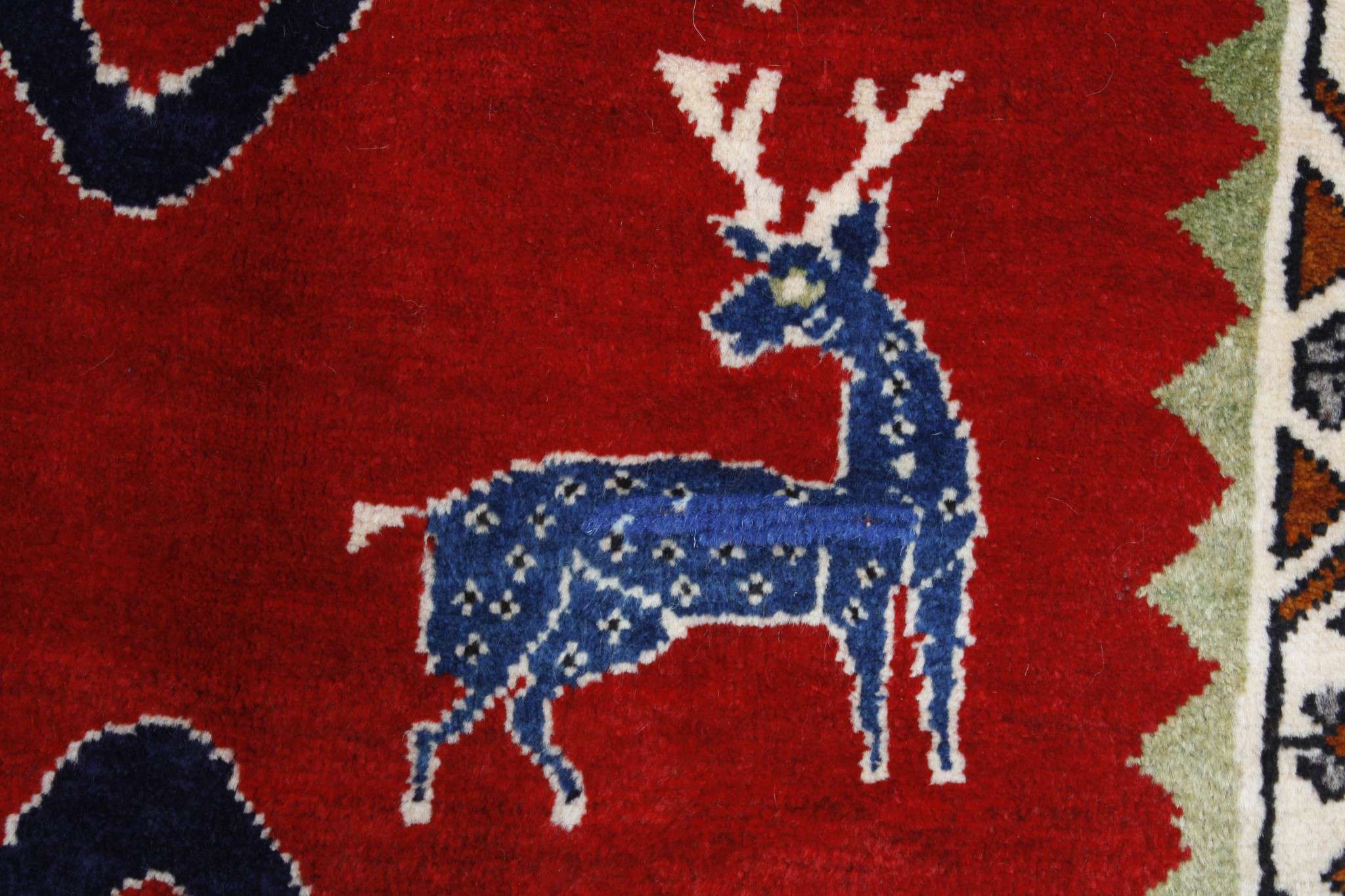 Perserteppich Shiraz Figural