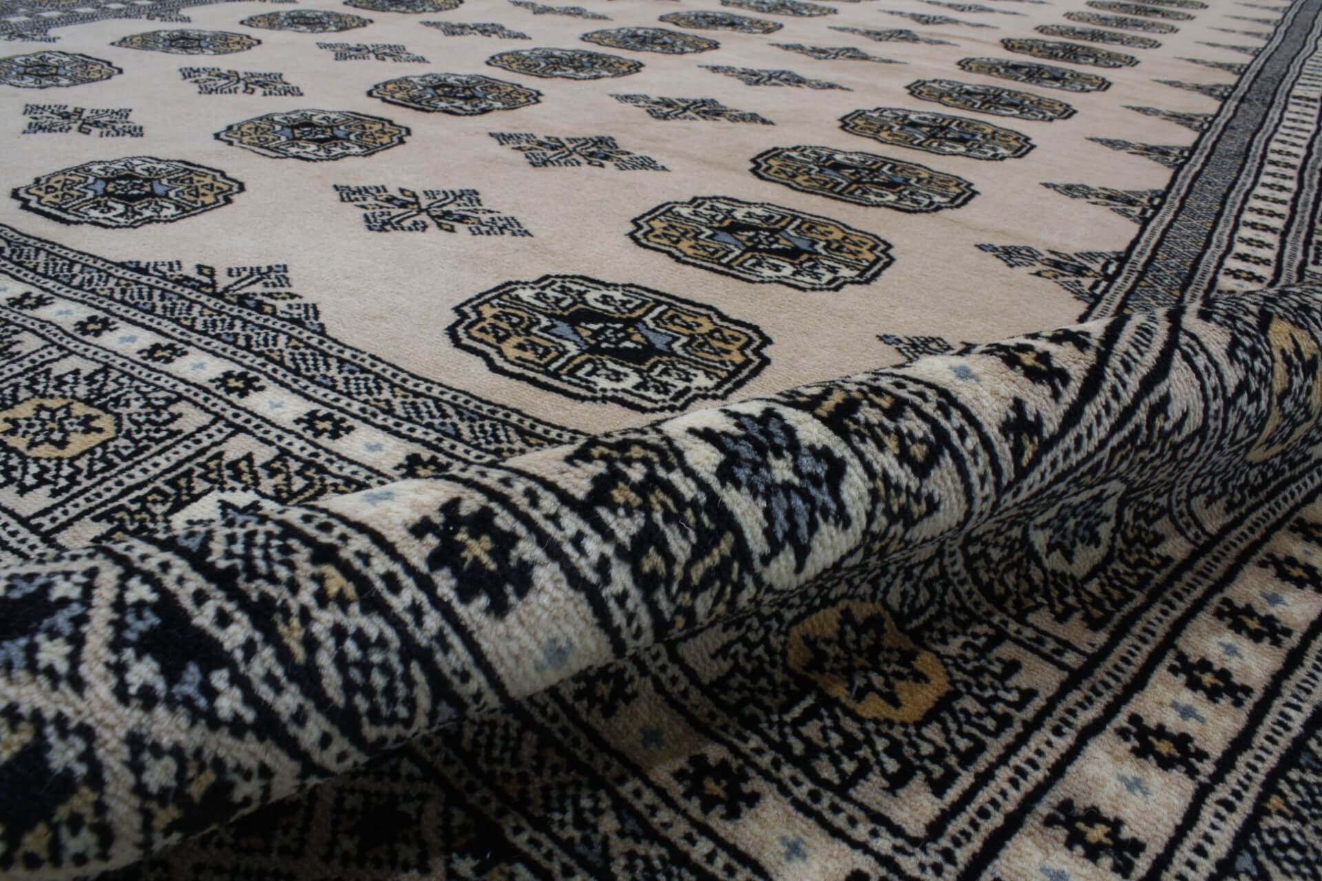 Orientteppich Bukhara Exklusiv
