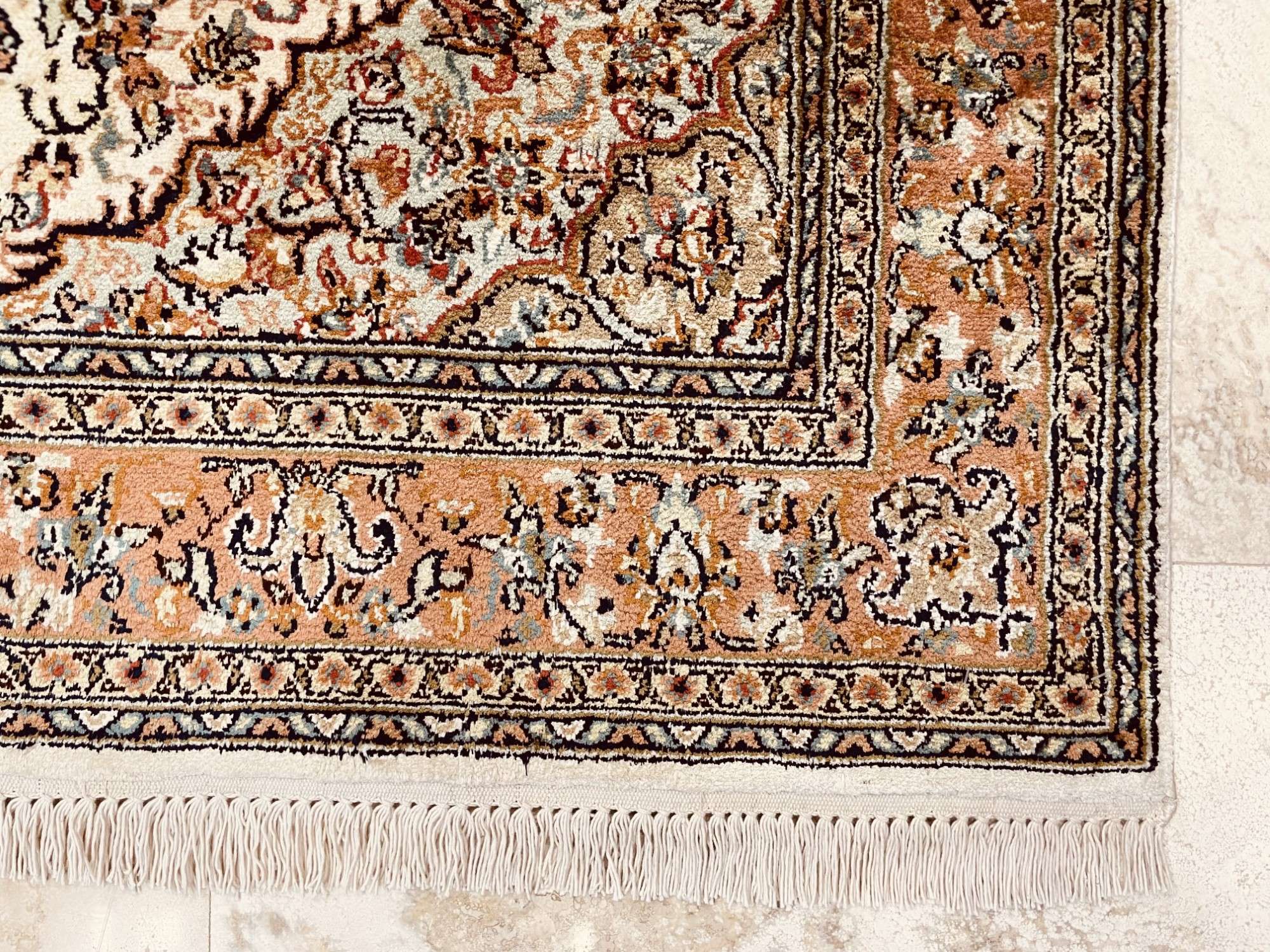 Kashmir-Seiden-Orientteppich Exklusiv