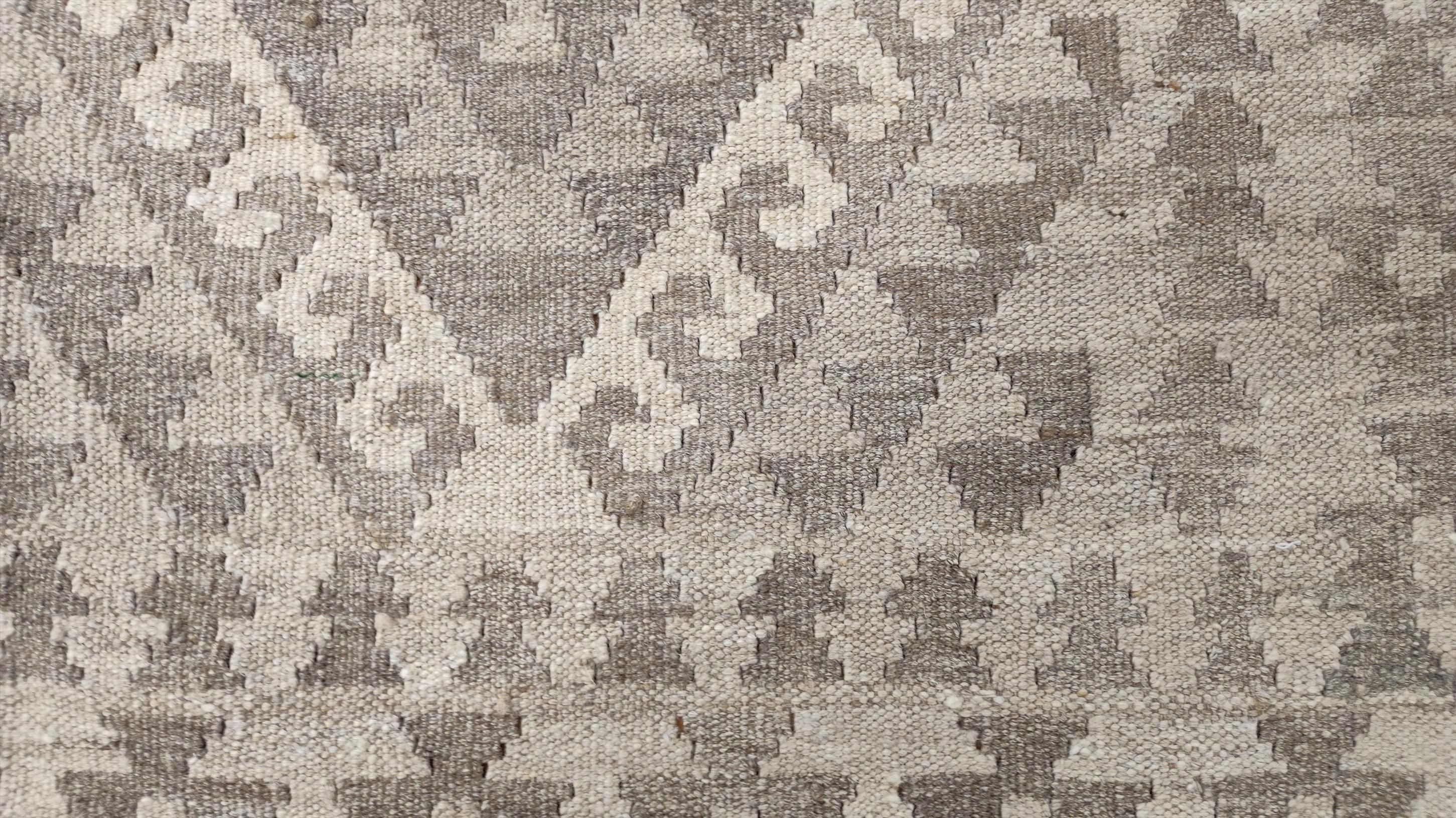 Moderner Teppich Kelim Design Exklusiv