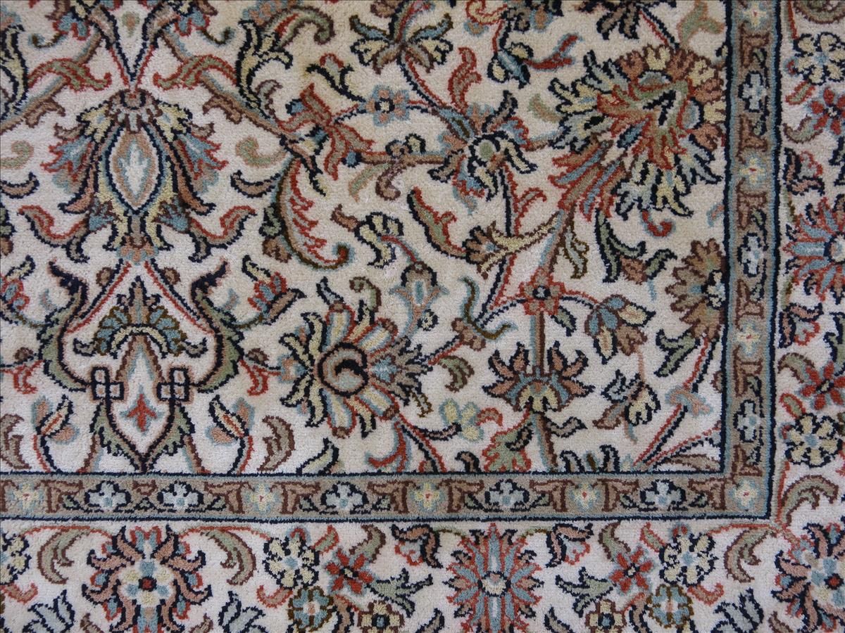 Kashmir-Seiden-Orientteppich Exklusiv