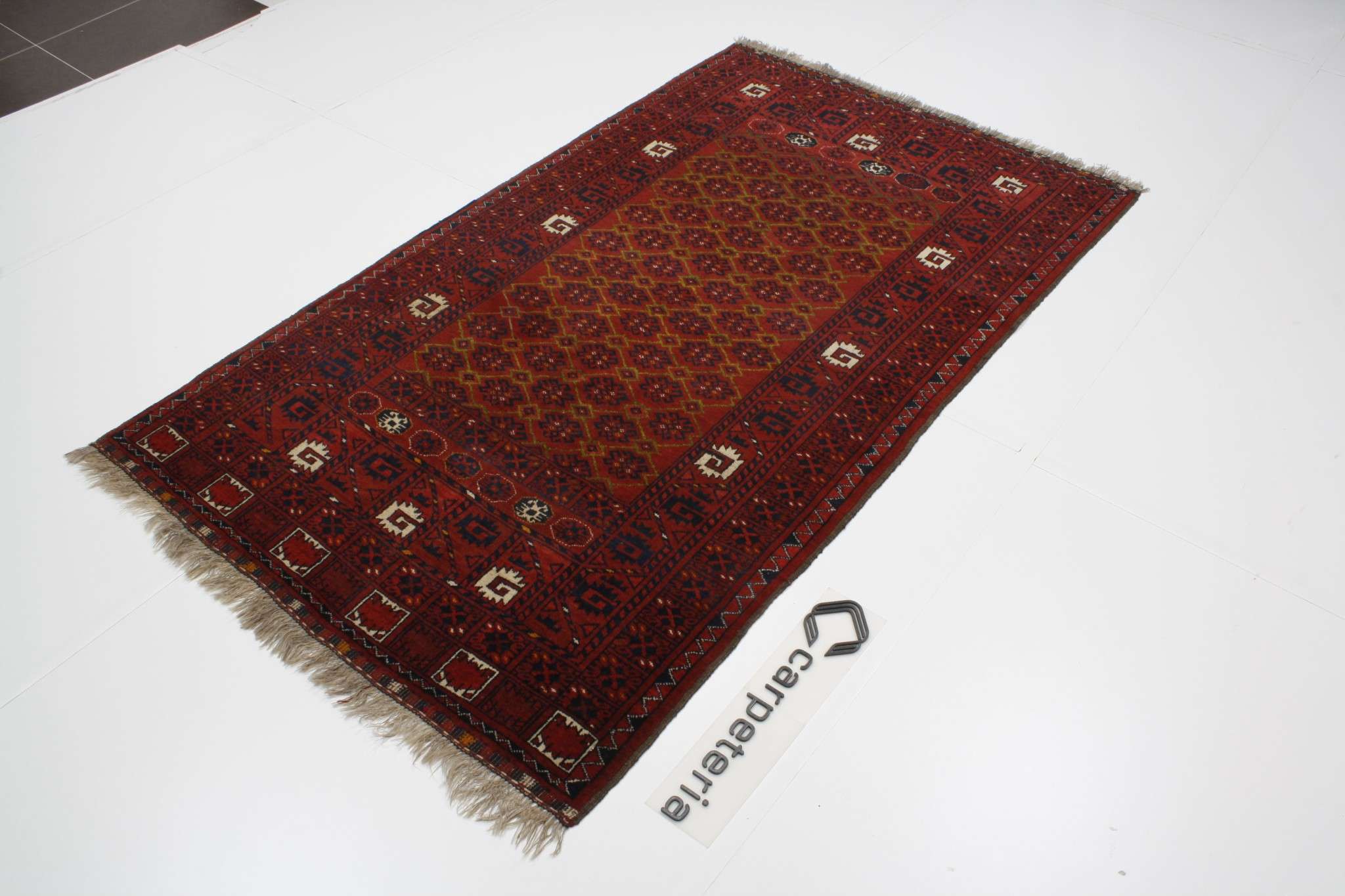 Turkmen Semi-antik