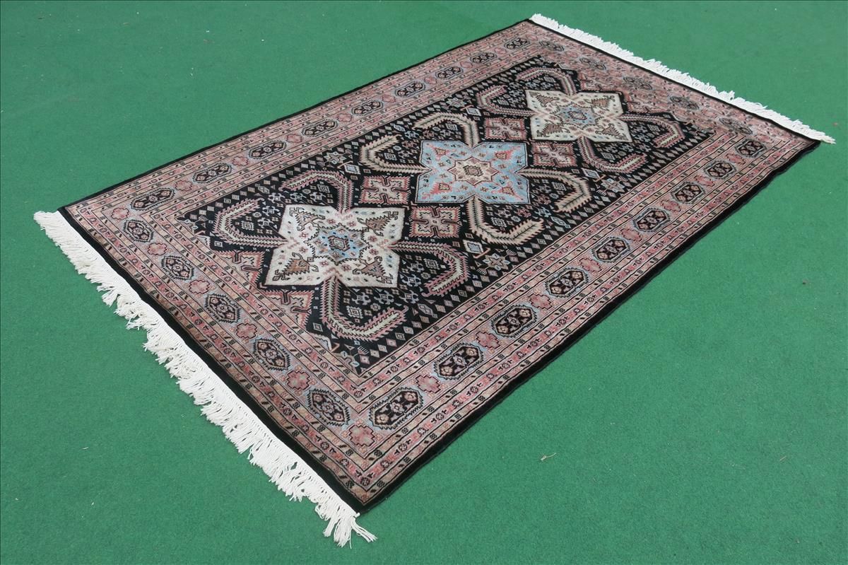 Oriental rug Mirpur Royal