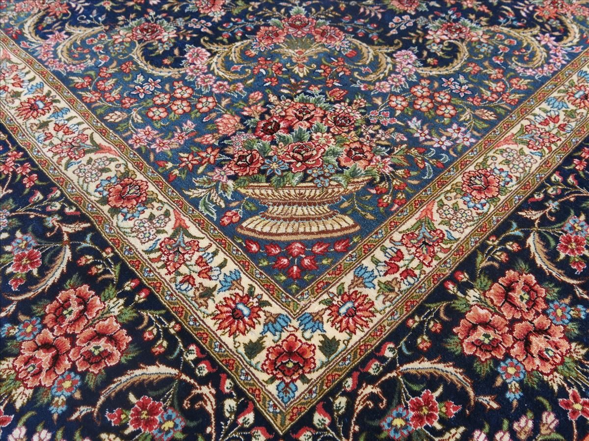 Oriental rug Ghom Silk Imperial