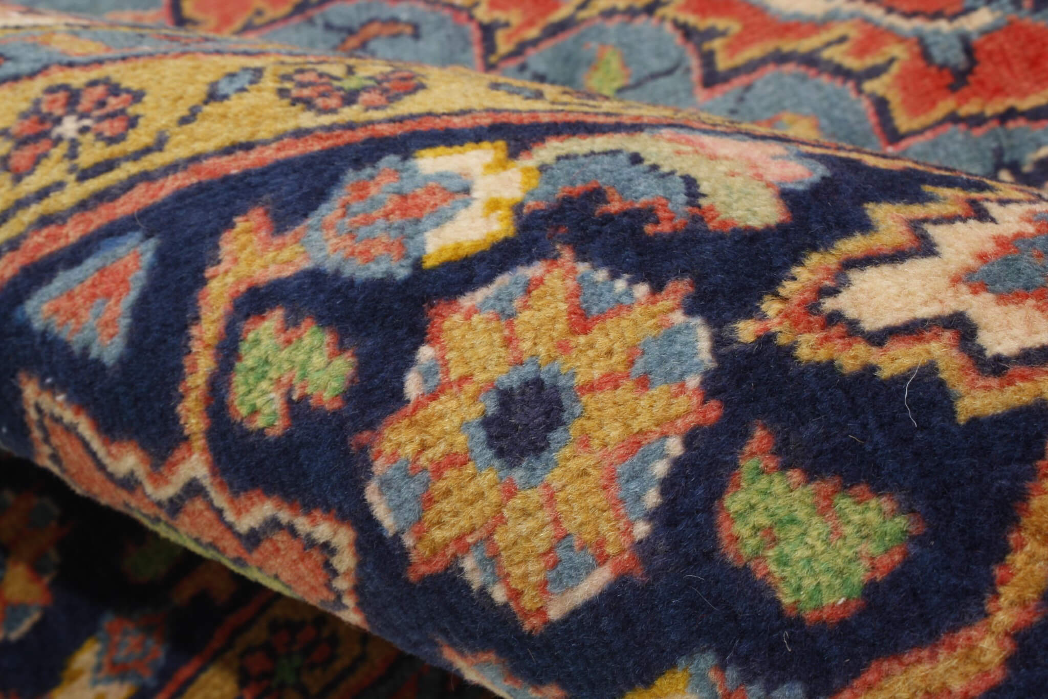 Persian rug Mahal