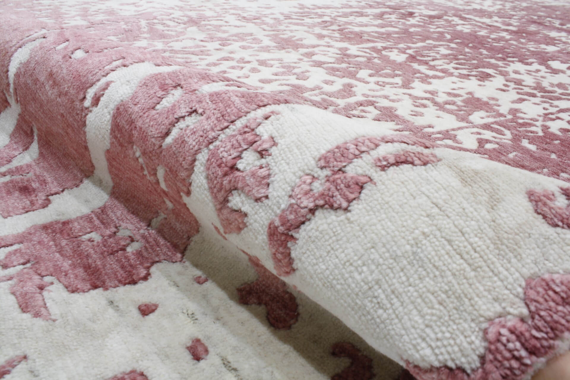 Moderner Teppich Ikat Royal