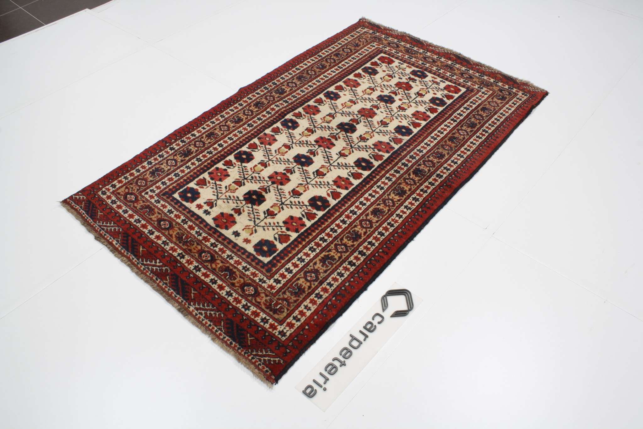 Turkmen Semi-antik