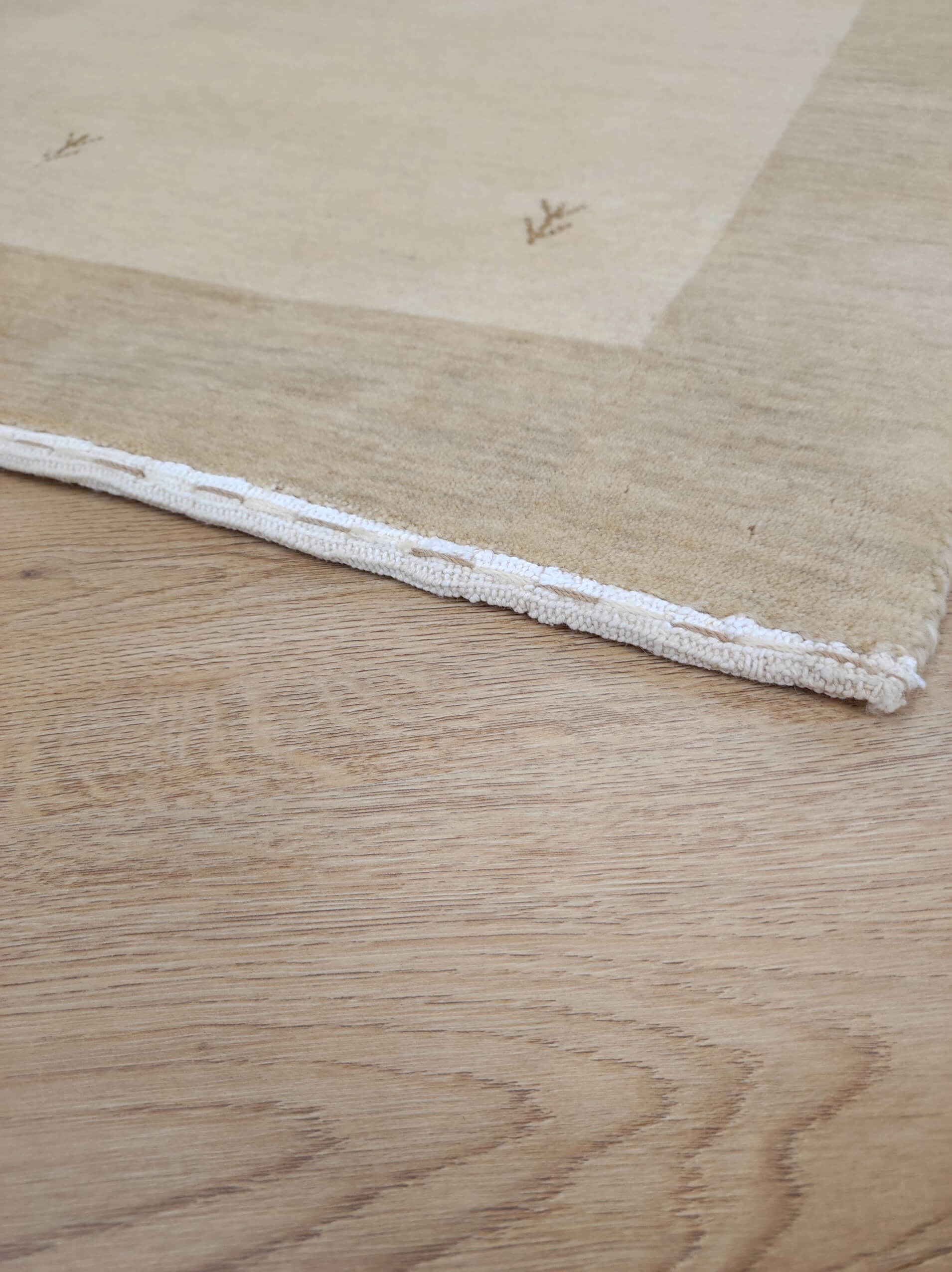 Moderner Teppich Loribaft Exklusiv