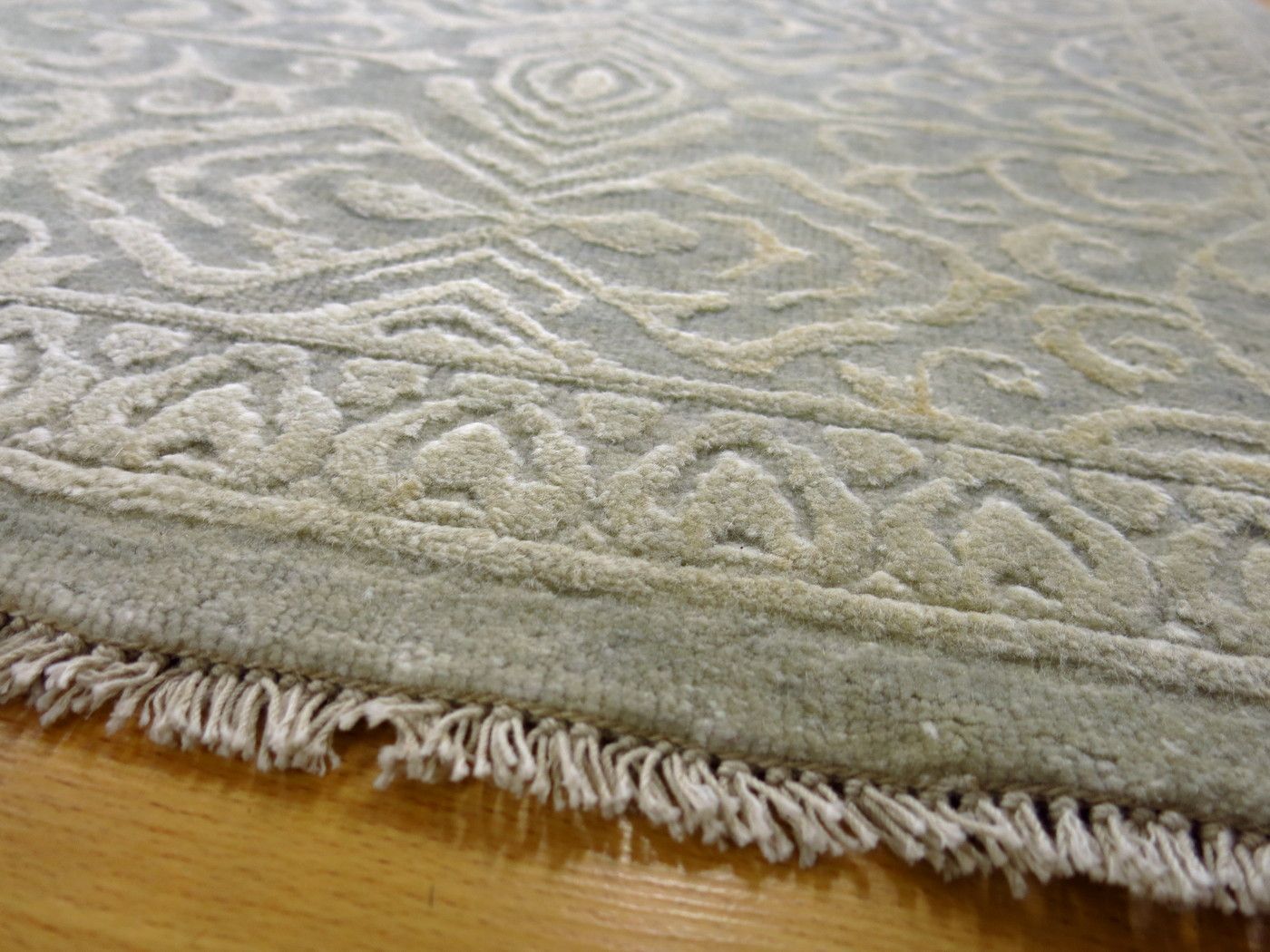 Moderner Teppich Ikat Royal