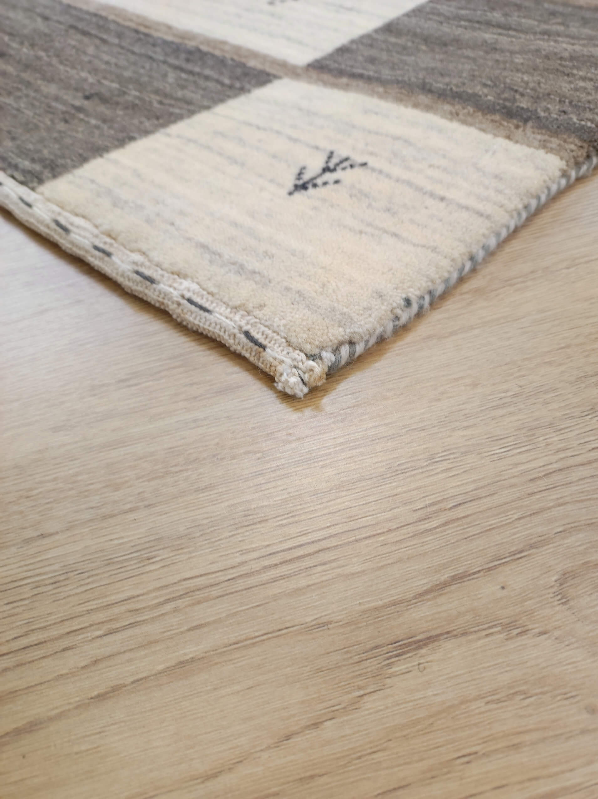 Moderner Teppich Loribaft Exklusiv