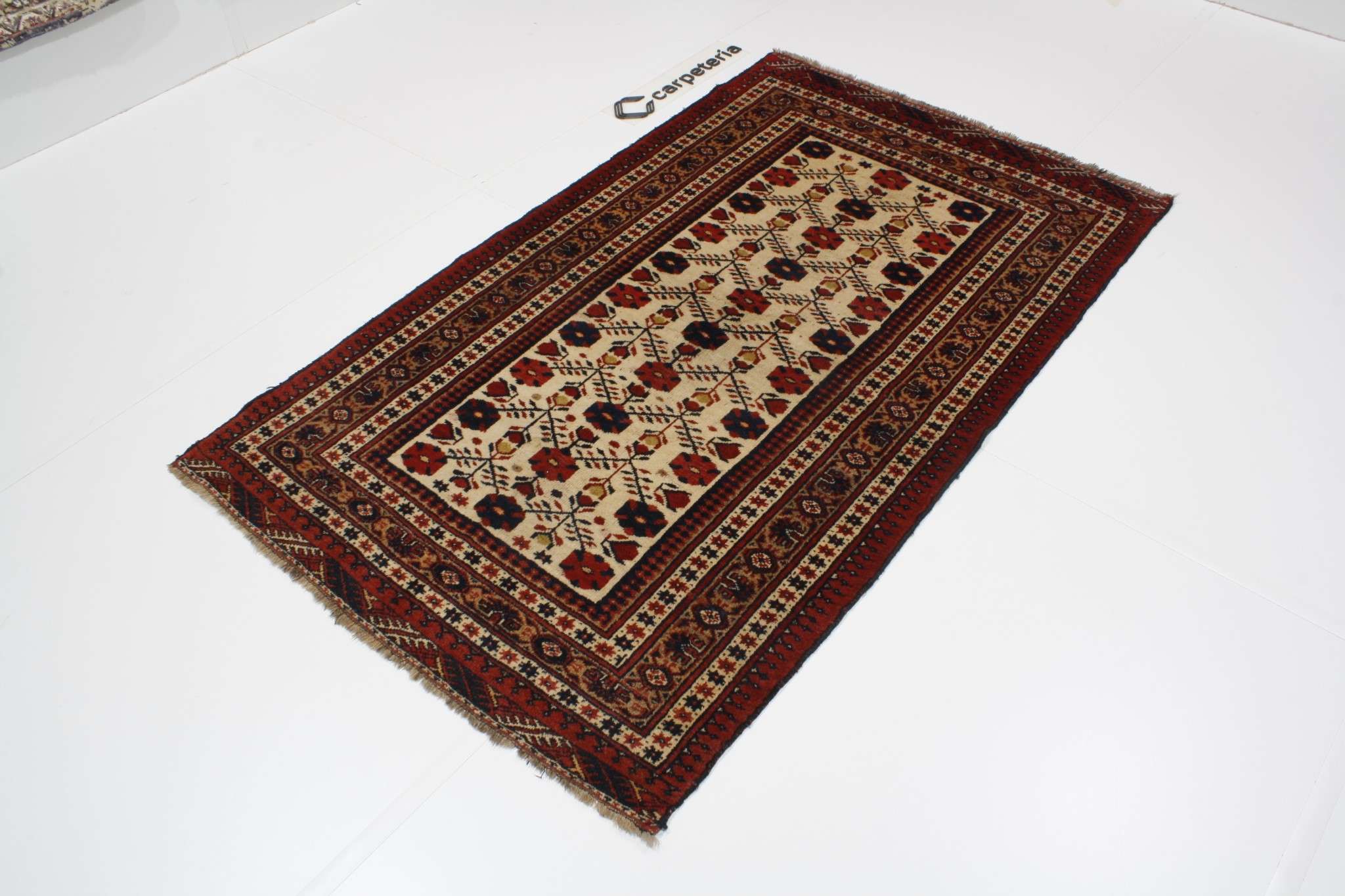 Turkmen Semi-antik