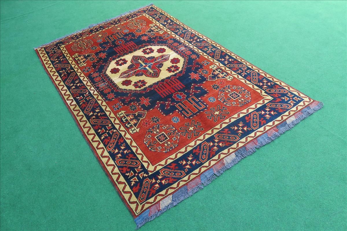 Oriental rug Hatchlu Exclusive