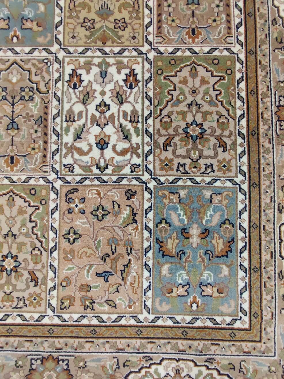 Oriental rug Qom Exclusive