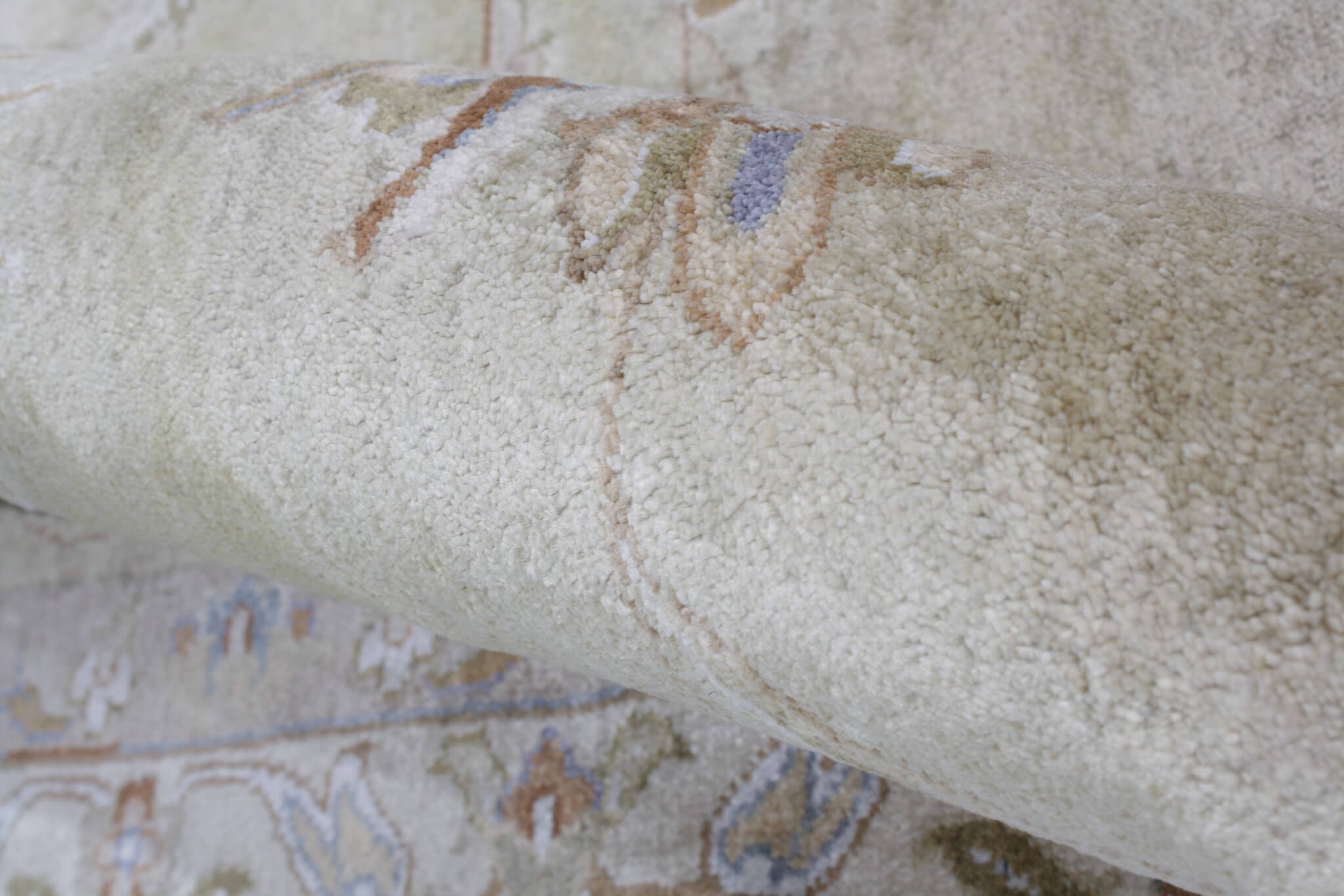Moderner Teppich Ikat Royal