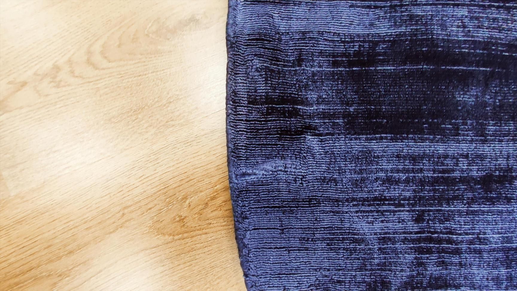 Moderner Teppich Garous Tuft