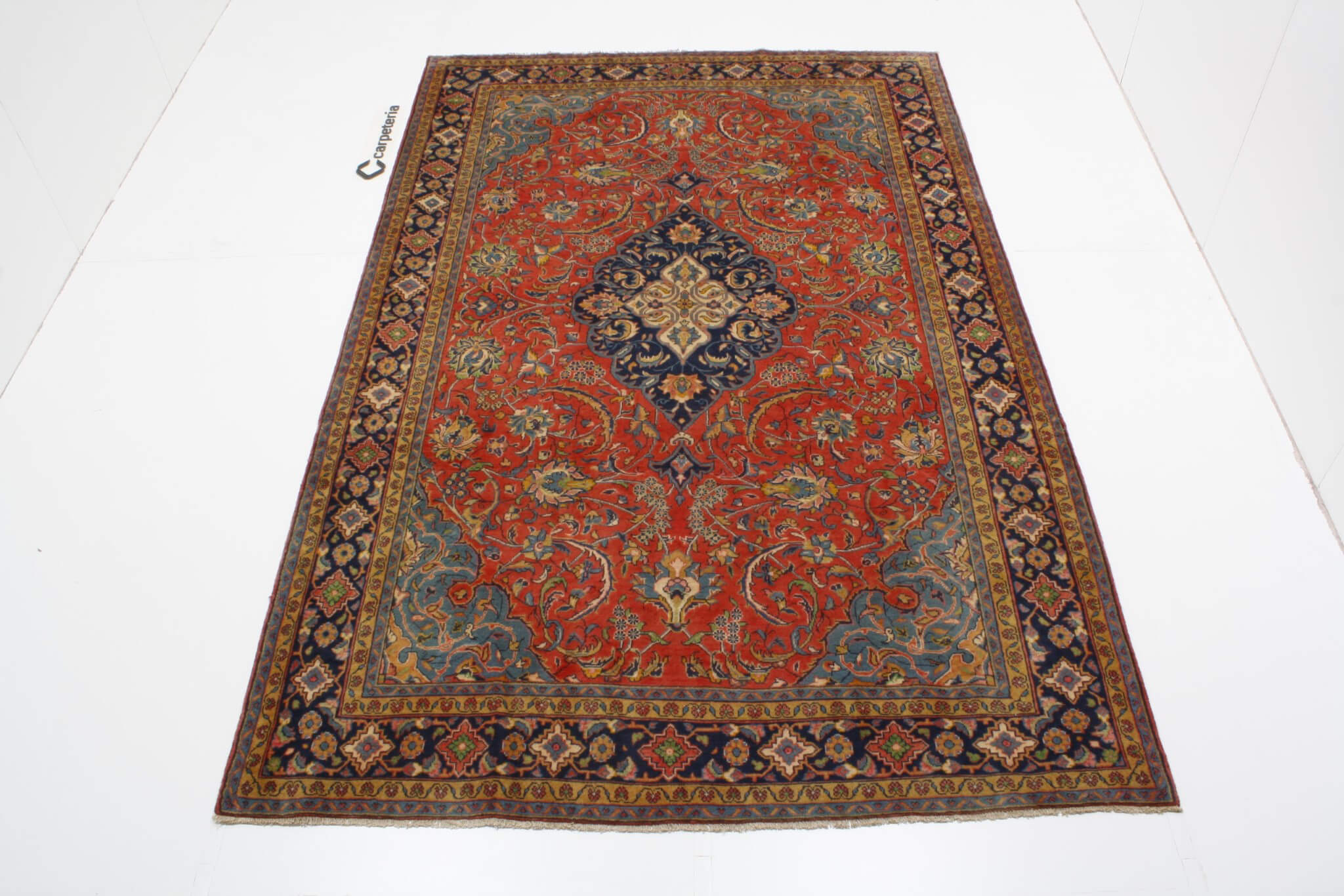 Persian rug Mahal