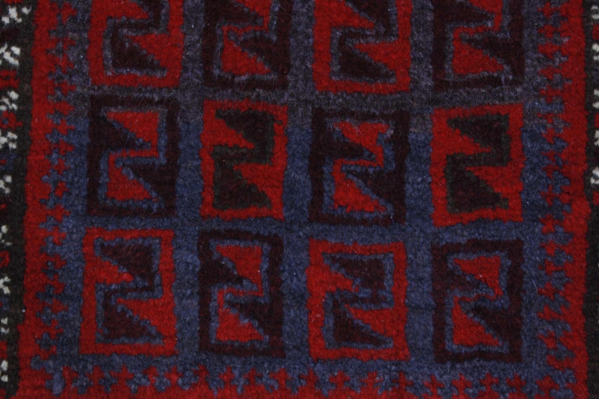 Bolesht Semi-antik