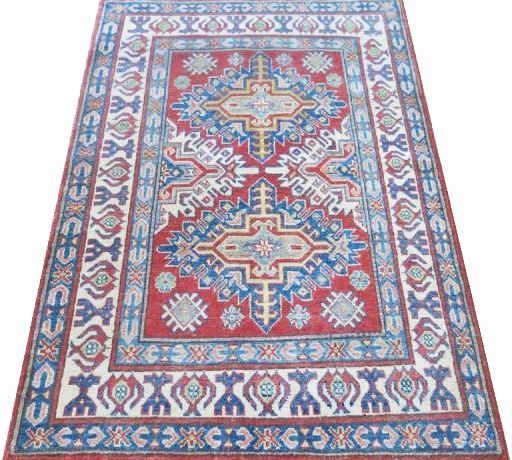 Oriental rug Kazak
