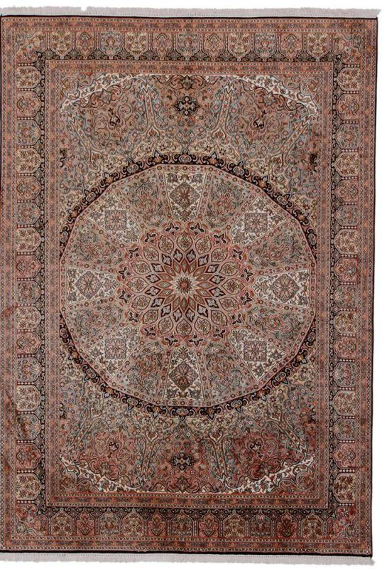 Oriental rug Kashmir