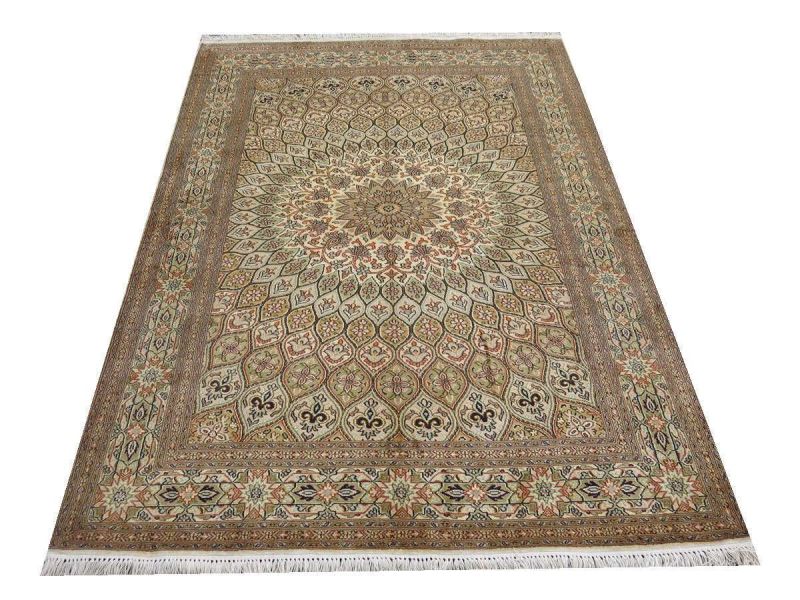 Oriental rug Kashmir Silk Exclusive