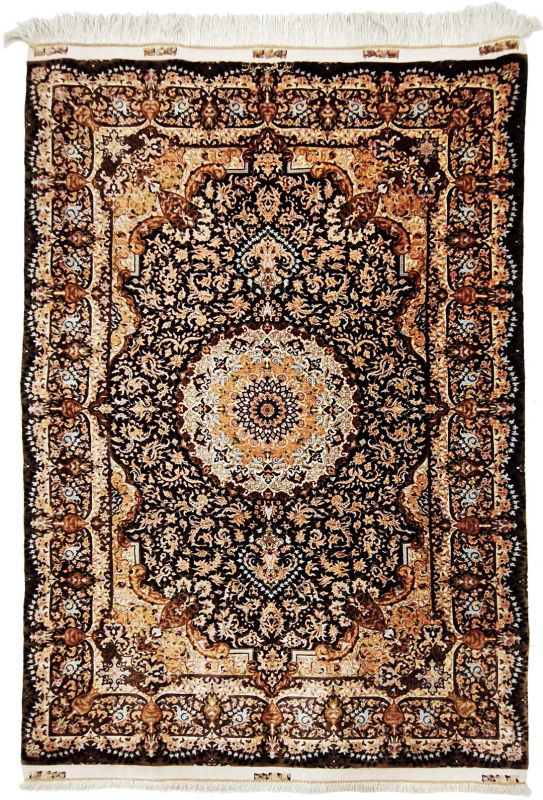 Ghom Silk Imperial