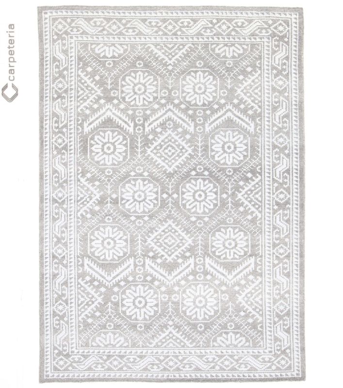 Oriental rug Crystal Collection